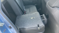 Toyota Yaris 1.33 VVT-i Icon 5dr Petrol Hatchback